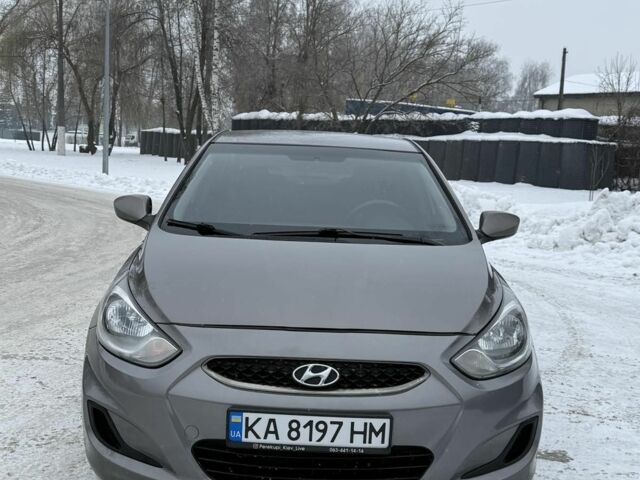 Серый Хендай Акцент, объемом двигателя 1.4 л и пробегом 240 тыс. км за 6400 $, фото 1 на Automoto.ua