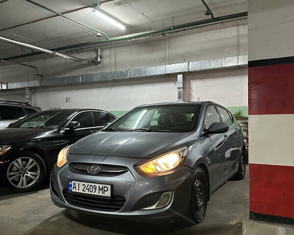 Сірий Хендай Акцент, об'ємом двигуна 1.59 л та пробігом 204 тис. км за 8499 $, фото 1 на Automoto.ua