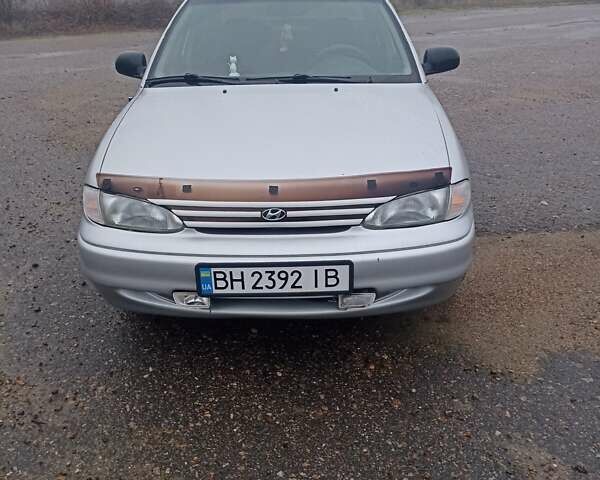 Сірий Хендай Акцент, об'ємом двигуна 1.5 л та пробігом 739 тис. км за 2200 $, фото 1 на Automoto.ua