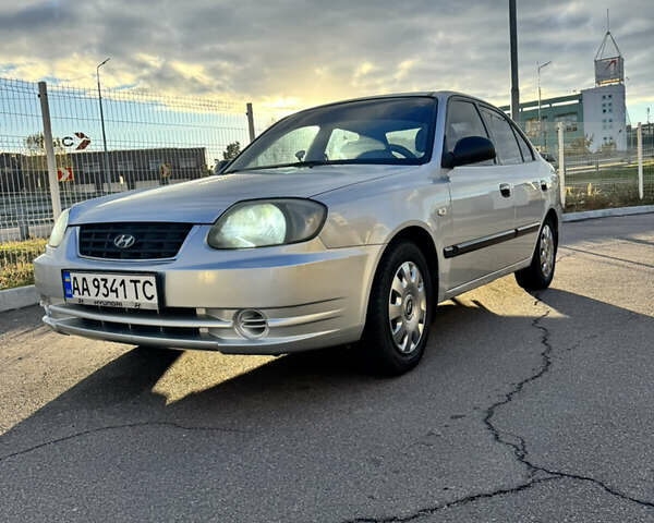Сірий Хендай Акцент, об'ємом двигуна 1.5 л та пробігом 254 тис. км за 3200 $, фото 1 на Automoto.ua