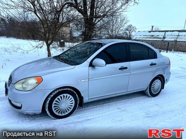 Сірий Хендай Акцент, об'ємом двигуна 1.4 л та пробігом 18900 тис. км за 3900 $, фото 1 на Automoto.ua