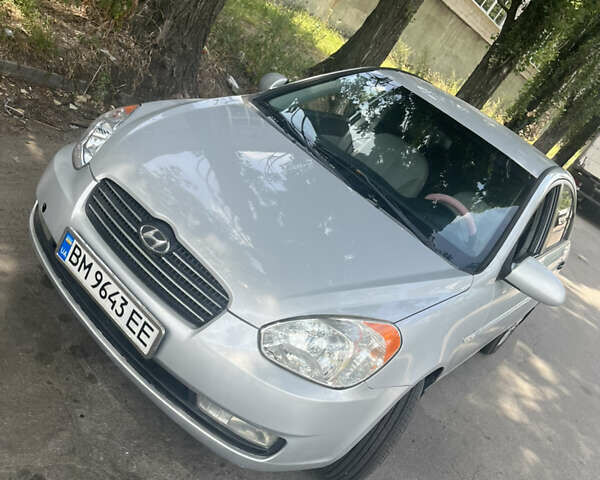 Сірий Хендай Акцент, об'ємом двигуна 1.34 л та пробігом 163 тис. км за 4000 $, фото 1 на Automoto.ua