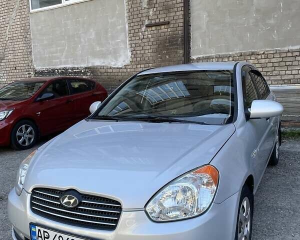 Серый Хендай Акцент, объемом двигателя 1.4 л и пробегом 151 тыс. км за 6300 $, фото 1 на Automoto.ua