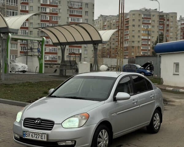 Сірий Хендай Акцент, об'ємом двигуна 1.4 л та пробігом 313 тис. км за 4150 $, фото 1 на Automoto.ua