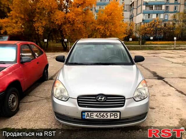 Серый Хендай Акцент, объемом двигателя 1.4 л и пробегом 0 тыс. км за 3500 $, фото 1 на Automoto.ua
