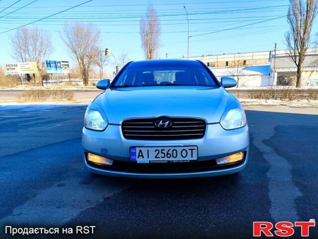 Серый Хендай Акцент, объемом двигателя 1.5 л и пробегом 180 тыс. км за 4200 $, фото 1 на Automoto.ua