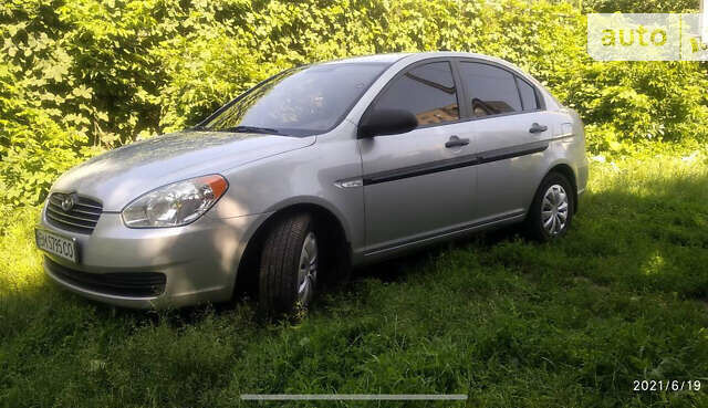Серый Хендай Акцент, объемом двигателя 1.4 л и пробегом 176 тыс. км за 4300 $, фото 1 на Automoto.ua