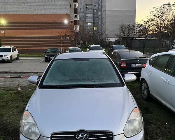 Серый Хендай Акцент, объемом двигателя 1.4 л и пробегом 157 тыс. км за 4700 $, фото 1 на Automoto.ua
