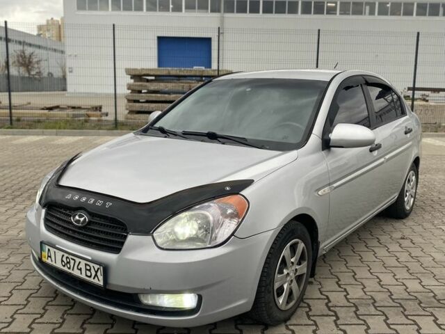 Сірий Хендай Акцент, об'ємом двигуна 1.4 л та пробігом 252 тис. км за 4500 $, фото 1 на Automoto.ua