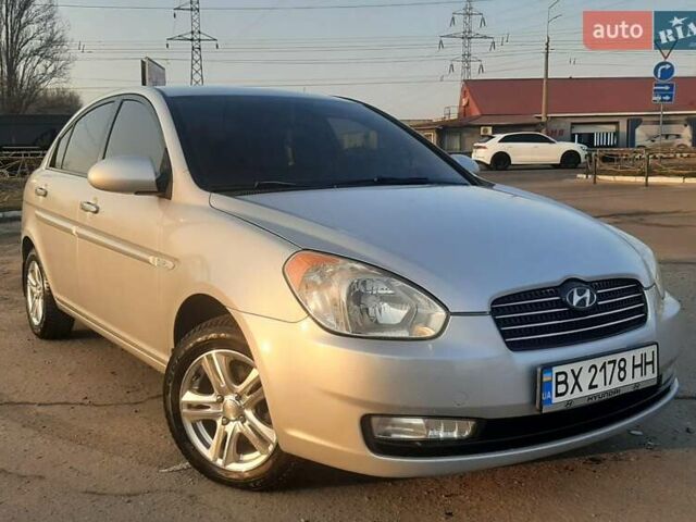 Сірий Хендай Акцент, об'ємом двигуна 1.5 л та пробігом 223 тис. км за 4800 $, фото 1 на Automoto.ua