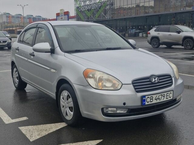 Серый Хендай Акцент, объемом двигателя 1.5 л и пробегом 268 тыс. км за 3400 $, фото 1 на Automoto.ua