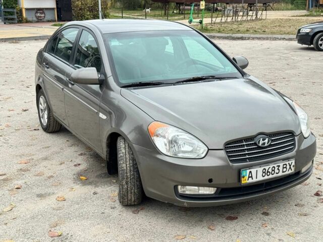Сірий Хендай Акцент, об'ємом двигуна 1.6 л та пробігом 250 тис. км за 5200 $, фото 1 на Automoto.ua