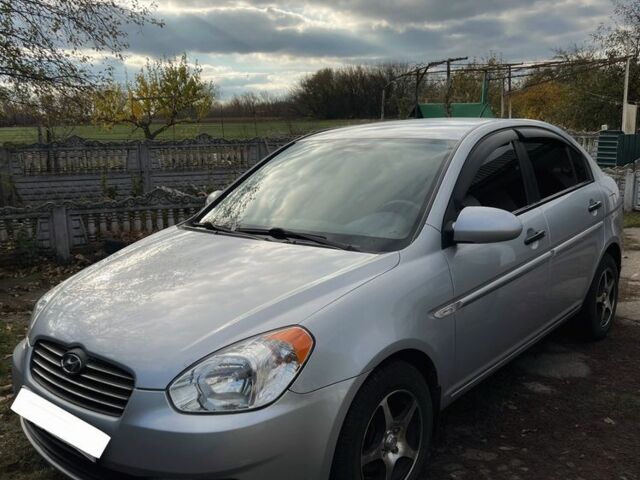 Серый Хендай Акцент, объемом двигателя 0 л и пробегом 115 тыс. км за 5300 $, фото 1 на Automoto.ua