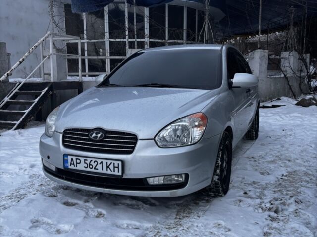 Сірий Хендай Акцент, об'ємом двигуна 1.49 л та пробігом 220 тис. км за 4800 $, фото 1 на Automoto.ua