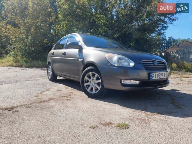 Сірий Хендай Акцент, об'ємом двигуна 1.4 л та пробігом 191 тис. км за 5350 $, фото 1 на Automoto.ua