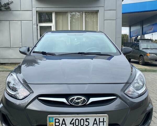 Серый Хендай Акцент, объемом двигателя 1.4 л и пробегом 164 тыс. км за 7199 $, фото 1 на Automoto.ua
