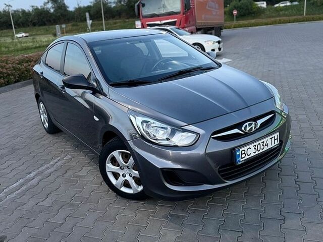 Сірий Хендай Акцент, об'ємом двигуна 1.4 л та пробігом 257 тис. км за 5800 $, фото 1 на Automoto.ua