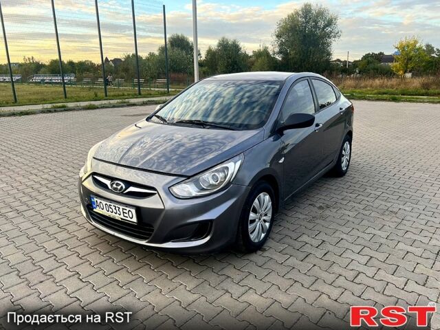 Серый Хендай Акцент, объемом двигателя 1.4 л и пробегом 200 тыс. км за 5700 $, фото 1 на Automoto.ua