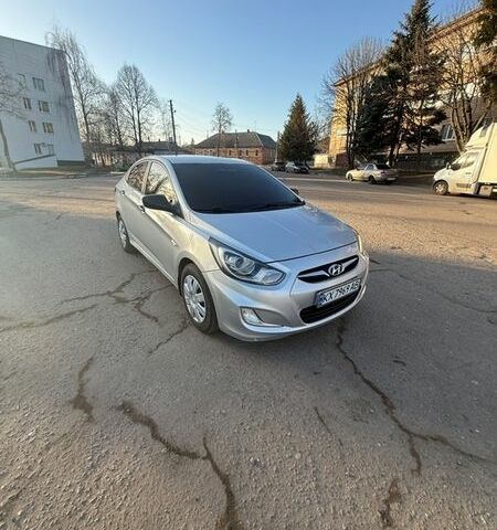 Серый Хендай Акцент, объемом двигателя 1.4 л и пробегом 246 тыс. км за 5800 $, фото 1 на Automoto.ua