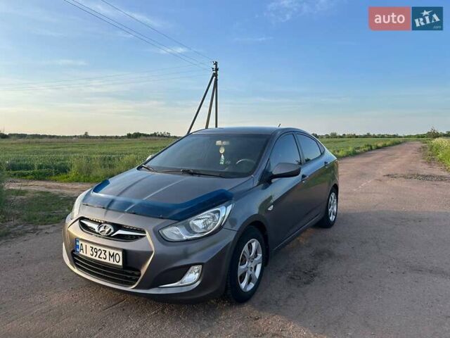 Сірий Хендай Акцент, об'ємом двигуна 1.4 л та пробігом 206 тис. км за 7000 $, фото 1 на Automoto.ua