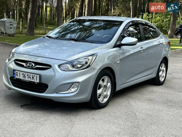 Сірий Хендай Акцент, об'ємом двигуна 1.59 л та пробігом 190 тис. км за 7900 $, фото 1 на Automoto.ua