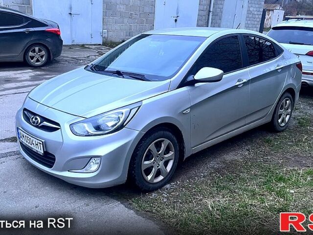 Серый Хендай Акцент, объемом двигателя 1.4 л и пробегом 191 тыс. км за 6600 $, фото 1 на Automoto.ua