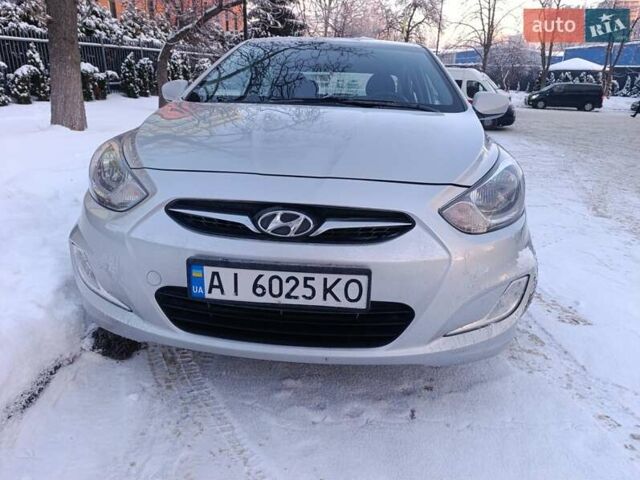 Серый Хендай Акцент, объемом двигателя 1.59 л и пробегом 124 тыс. км за 6900 $, фото 1 на Automoto.ua