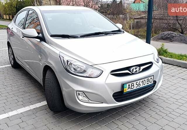 Серый Хендай Акцент, объемом двигателя 1.6 л и пробегом 152 тыс. км за 7300 $, фото 1 на Automoto.ua