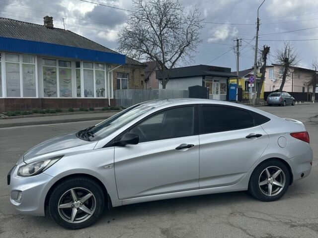 Серый Хендай Акцент, объемом двигателя 1.4 л и пробегом 166 тыс. км за 7150 $, фото 1 на Automoto.ua
