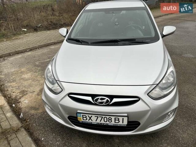 Сірий Хендай Акцент, об'ємом двигуна 1.4 л та пробігом 122 тис. км за 7200 $, фото 1 на Automoto.ua