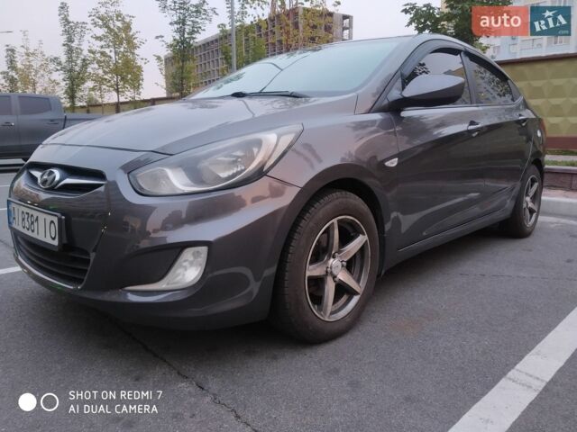 Сірий Хендай Акцент, об'ємом двигуна 1.4 л та пробігом 220 тис. км за 6500 $, фото 1 на Automoto.ua