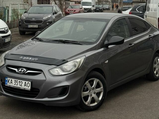 Серый Хендай Акцент, объемом двигателя 1.4 л и пробегом 191 тыс. км за 5450 $, фото 1 на Automoto.ua