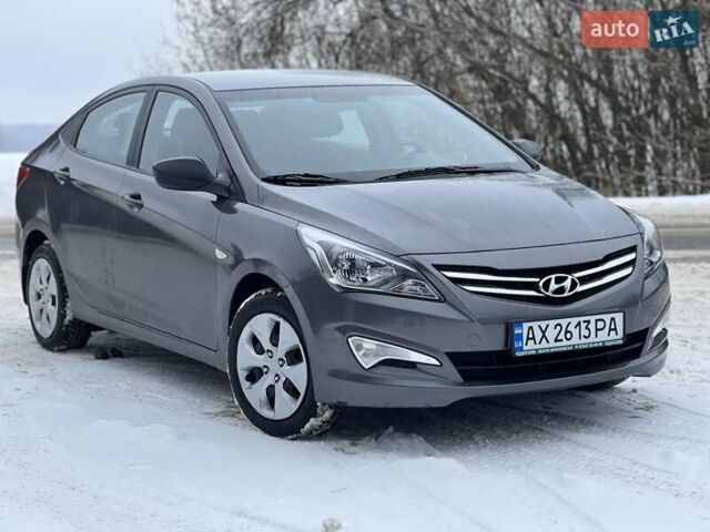 Серый Хендай Акцент, объемом двигателя 1.4 л и пробегом 38 тыс. км за 12800 $, фото 1 на Automoto.ua