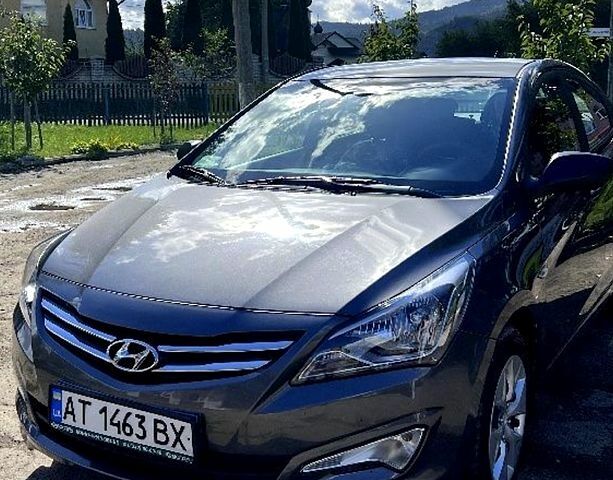 Сірий Хендай Акцент, об'ємом двигуна 1.4 л та пробігом 38 тис. км за 12500 $, фото 1 на Automoto.ua