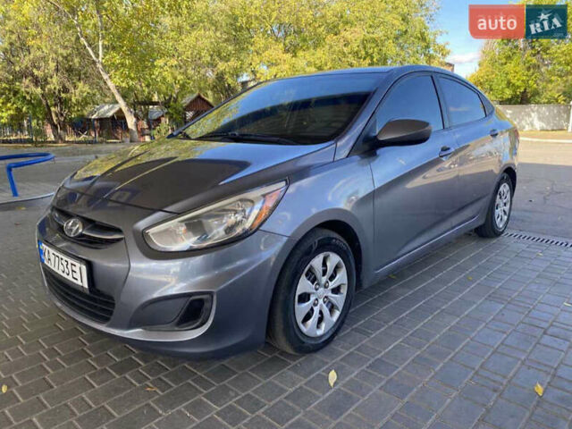 Серый Хендай Акцент, объемом двигателя 1.59 л и пробегом 159 тыс. км за 7900 $, фото 1 на Automoto.ua