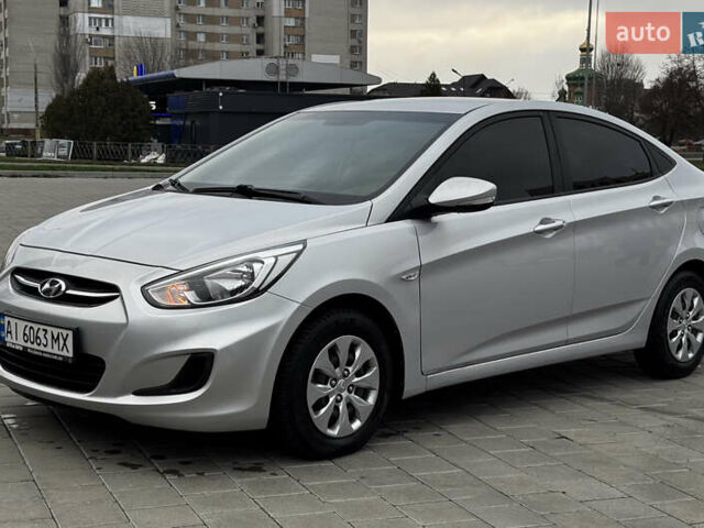 Сірий Хендай Акцент, об'ємом двигуна 1.58 л та пробігом 165 тис. км за 9800 $, фото 1 на Automoto.ua