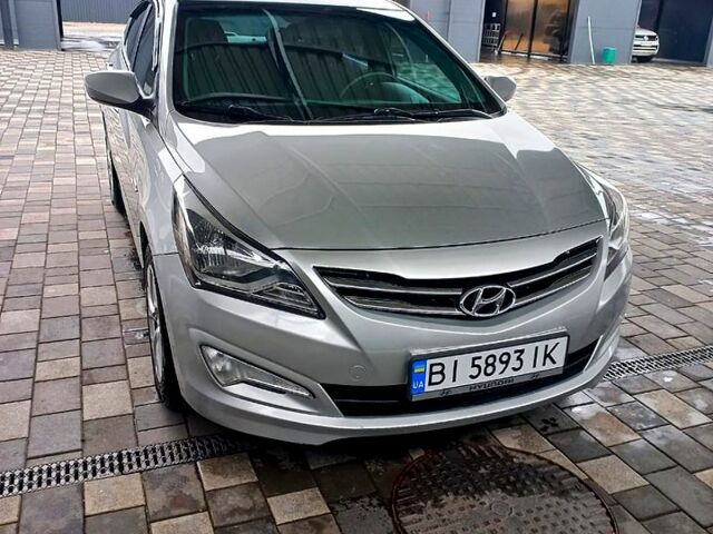 Сірий Хендай Акцент, об'ємом двигуна 1.4 л та пробігом 135 тис. км за 11200 $, фото 1 на Automoto.ua