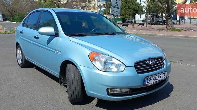 Синій Хендай Акцент, об'ємом двигуна 1.5 л та пробігом 248 тис. км за 5500 $, фото 1 на Automoto.ua