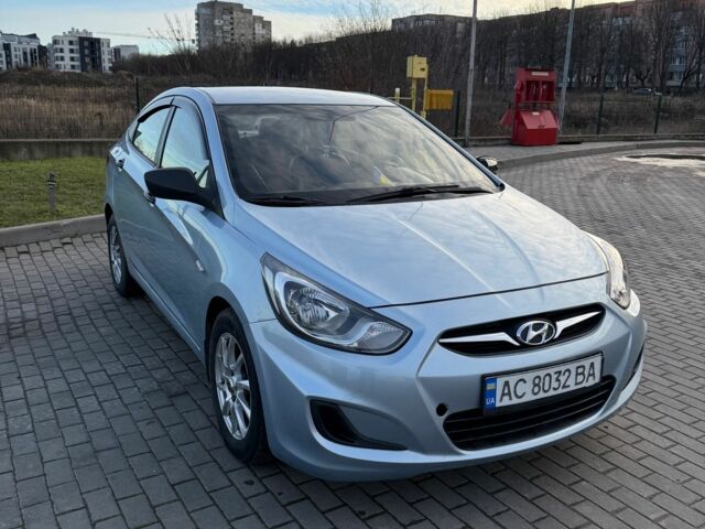 Синий Хендай Акцент, объемом двигателя 1.4 л и пробегом 220 тыс. км за 6700 $, фото 1 на Automoto.ua