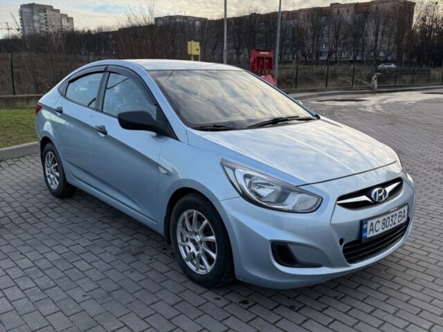 Синій Хендай Акцент, об'ємом двигуна 1.4 л та пробігом 220 тис. км за 6200 $, фото 1 на Automoto.ua