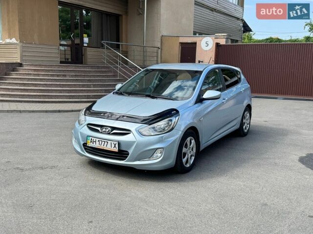 Синій Хендай Акцент, об'ємом двигуна 1.6 л та пробігом 179 тис. км за 7900 $, фото 1 на Automoto.ua