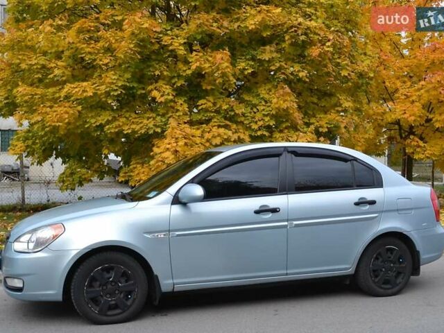 Хендай Акцент 2007 в Киеве на Automoto.ua Синий Хендай Акцент, объемом двигателя 1.4 л и пробегом 243 тыс. км за 4999 $, фото 1 на Automoto.ua