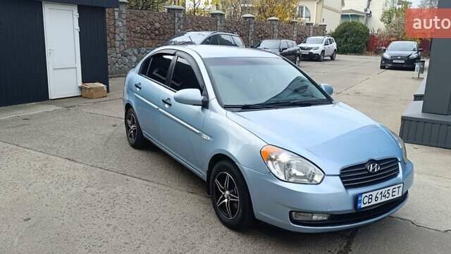 Синий Хендай Акцент, объемом двигателя 1.4 л и пробегом 165 тыс. км за 4500 $, фото 1 на Automoto.ua