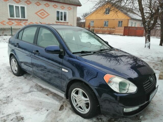 Синий Хендай Акцент, объемом двигателя 1.5 л и пробегом 166 тыс. км за 4500 $, фото 1 на Automoto.ua