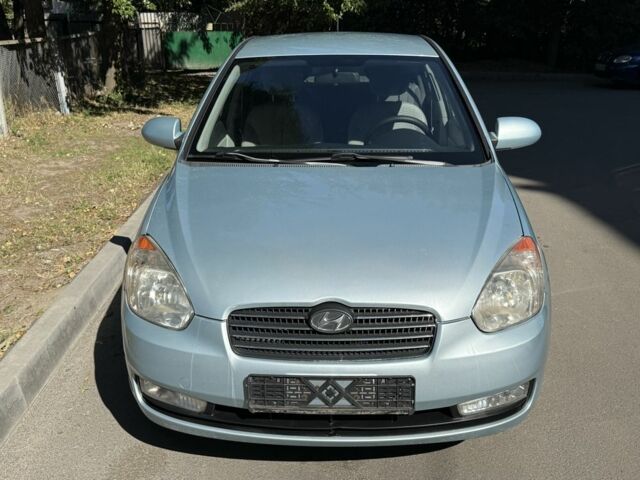 Синий Хендай Акцент, объемом двигателя 1.4 л и пробегом 169 тыс. км за 4650 $, фото 1 на Automoto.ua