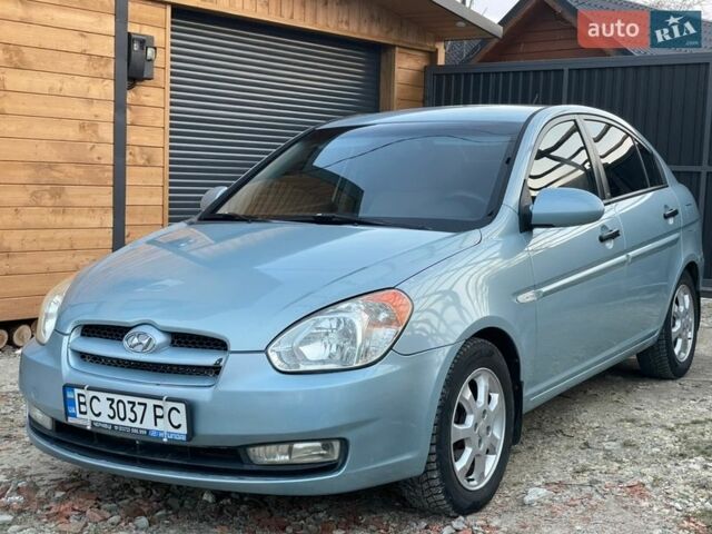 Синий Хендай Акцент, объемом двигателя 1.4 л и пробегом 196 тыс. км за 3550 $, фото 1 на Automoto.ua