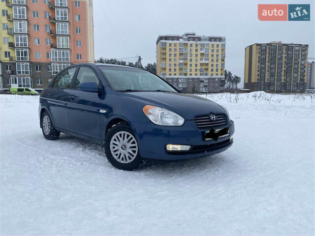 Синий Хендай Акцент, объемом двигателя 1.6 л и пробегом 176 тыс. км за 5199 $, фото 1 на Automoto.ua