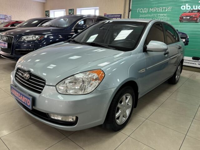 Синий Хендай Акцент, объемом двигателя 0 л и пробегом 168 тыс. км за 6400 $, фото 1 на Automoto.ua