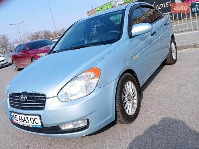 Синий Хендай Акцент, объемом двигателя 1.4 л и пробегом 187 тыс. км за 5300 $, фото 1 на Automoto.ua