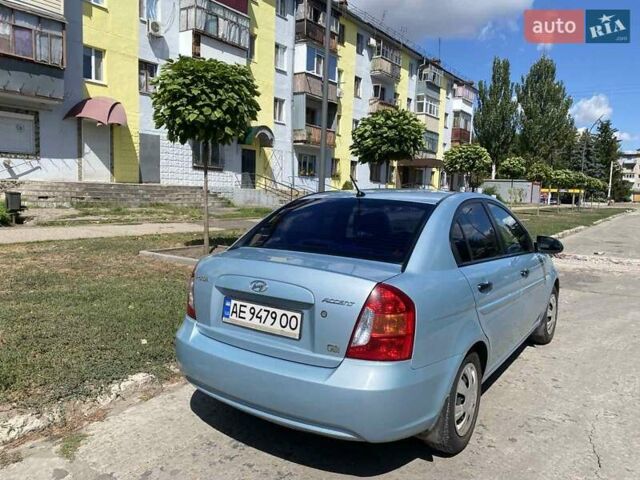 Синий Хендай Акцент, объемом двигателя 1.5 л и пробегом 225 тыс. км за 5500 $, фото 1 на Automoto.ua